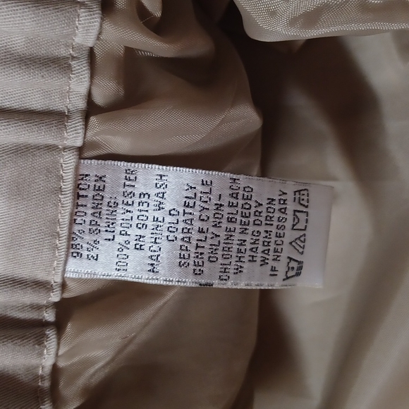 Joan rivers plus size 2X beige lined skirt - Picture 6 of 8